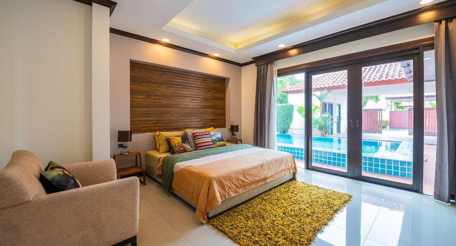 For sale 3 bedrooms house in Sattahip, Chonburi