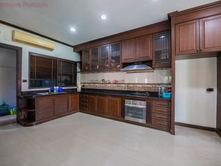 For sale 3 ベッドルーム house in Huay Yai, Pattaya