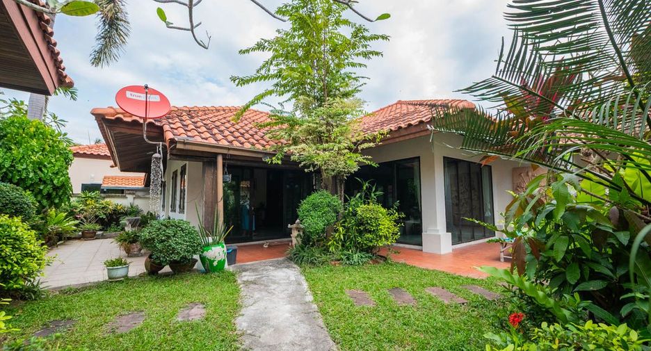 For sale 3 bedrooms house in Sattahip, Chonburi