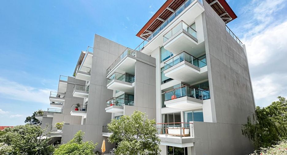 For rent and for sale 1 bed condo in Sattahip, Chonburi
