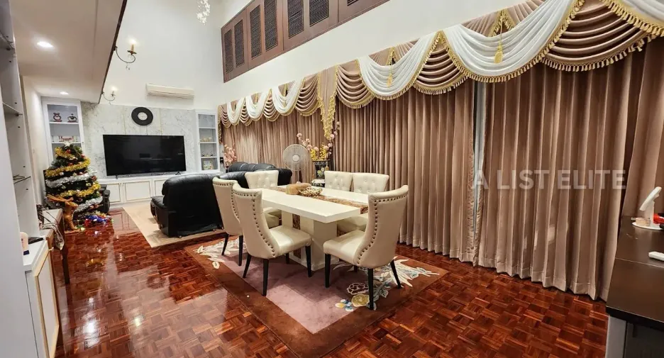 À louer 3 chambres condo à Bang Lamung, Chonburi