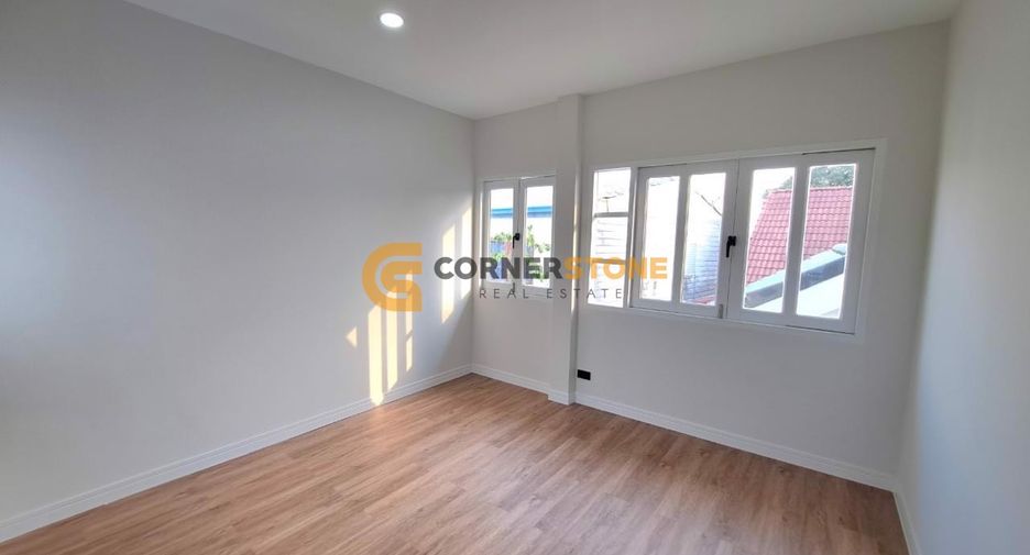 For sale 3 bedrooms house in Bang Lamung, Chonburi