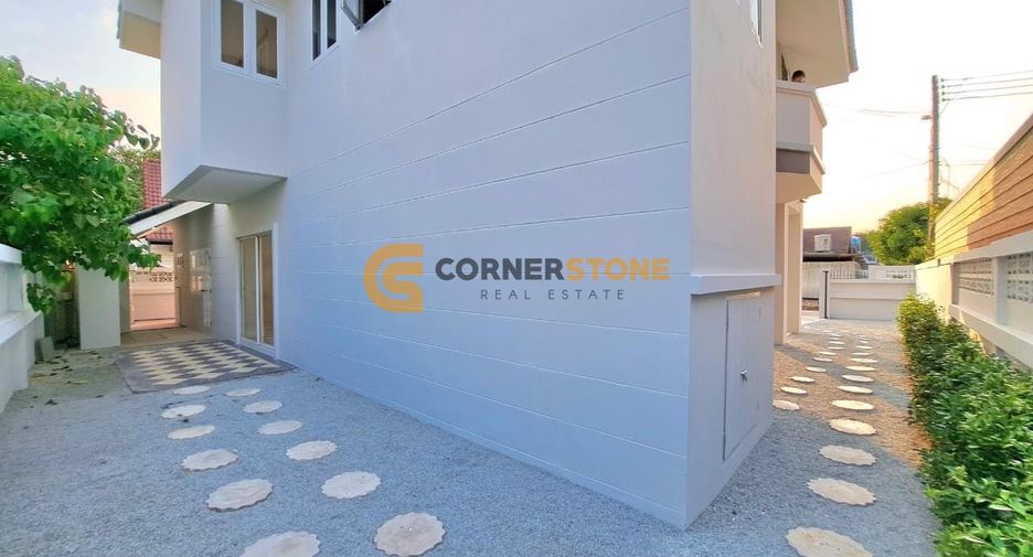 For sale 3 bedrooms house in Bang Lamung, Chonburi