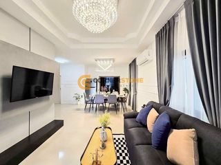 Haus zur Miete mit 5 Zimmer in Bang Lamung, Chonburi
