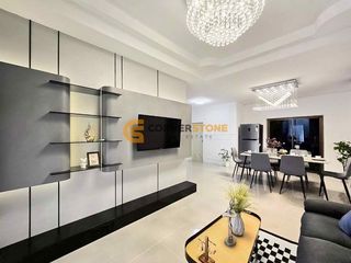 Haus zur Miete mit 5 Zimmer in Bang Lamung, Chonburi