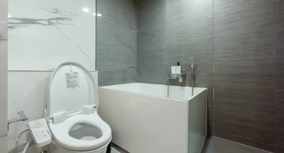For sale 1 bed condo in Watthana, Bangkok