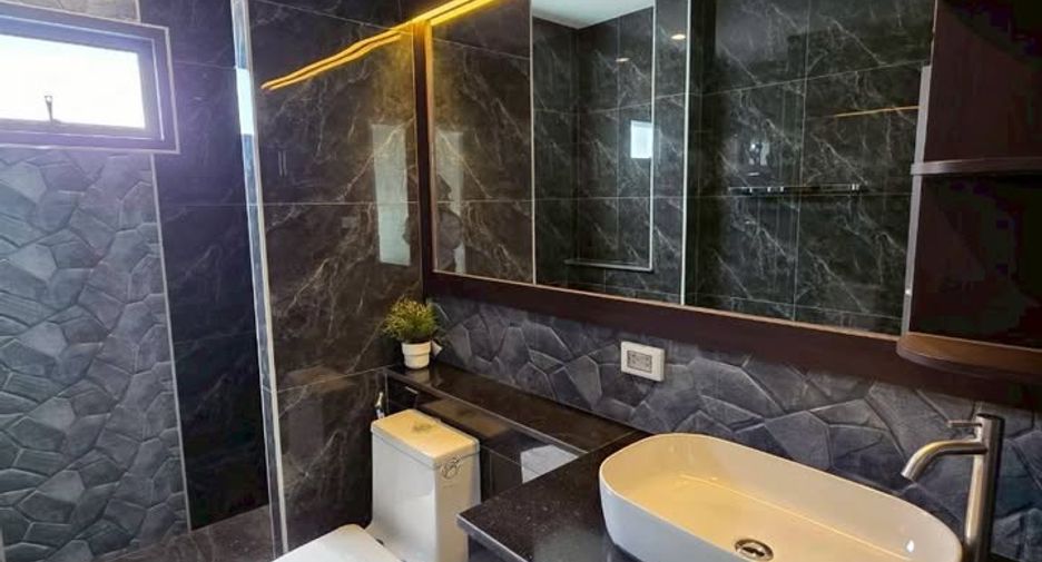 Casa en venta de 3 habitaciones en Bang Lamung, Chonburi