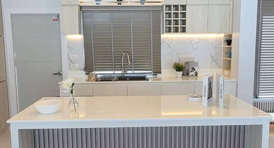 Casa en venta de 3 habitaciones en Bang Lamung, Chonburi