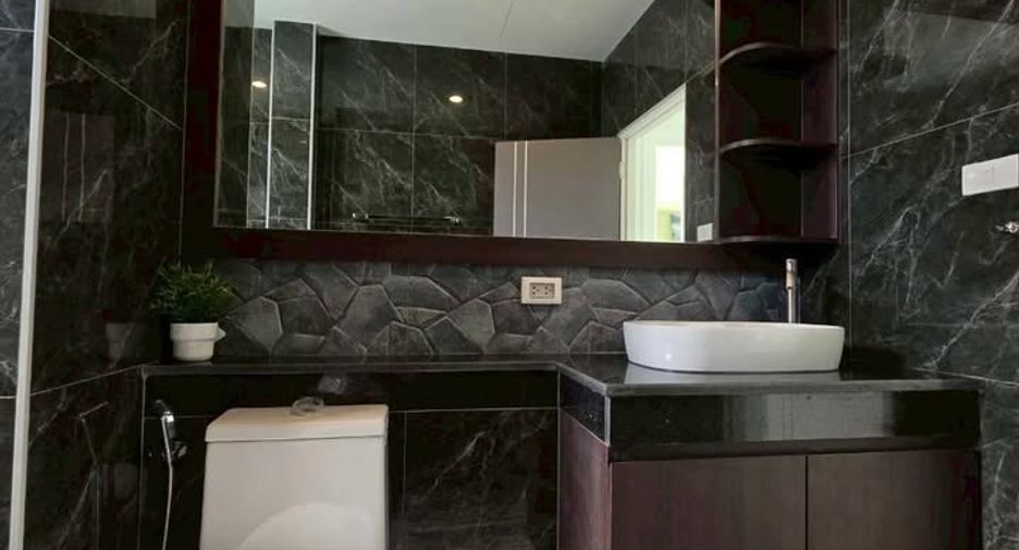 Casa en venta de 3 habitaciones en Bang Lamung, Chonburi