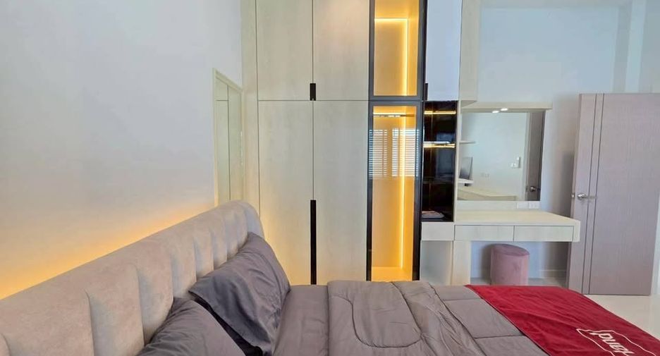 Casa en venta de 3 habitaciones en Bang Lamung, Chonburi