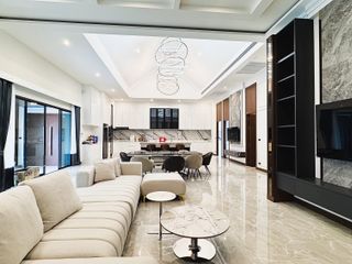 Casa en venta de 4 habitaciones en Bang Lamung, Chonburi