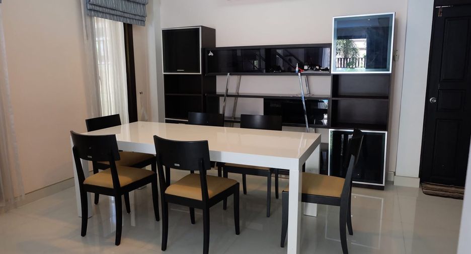 For rent 3 bedrooms house in Bang Lamung, Chonburi