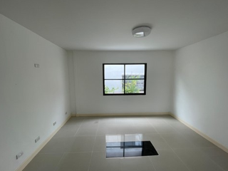 For sale 1 bed house in Si Racha, Chonburi