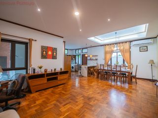 À louer 5 chambres maison à Bang Lamung, Chonburi