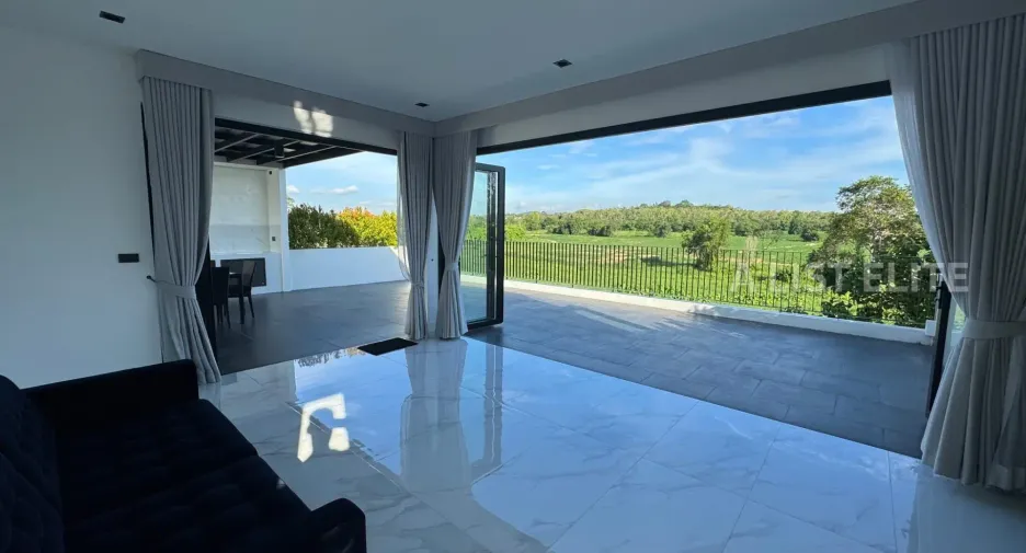 Haus zur Miete mit 3 Zimmer in Bang Lamung, Chonburi