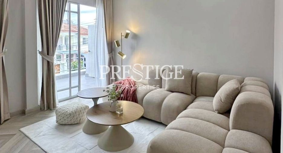 For sale 4 bedrooms house in Bang Lamung, Chonburi