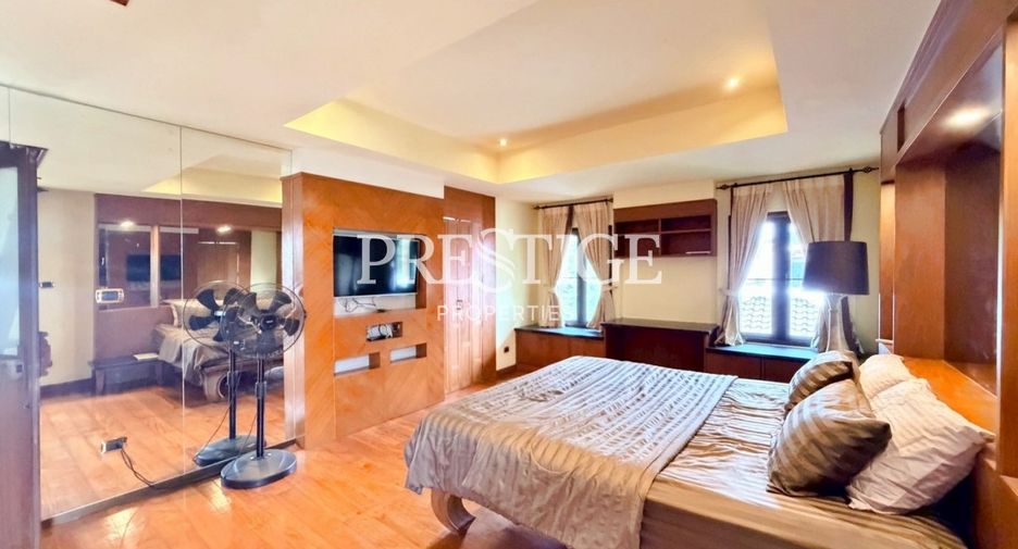 For sale 5 bedrooms house in Bang Lamung, Chonburi