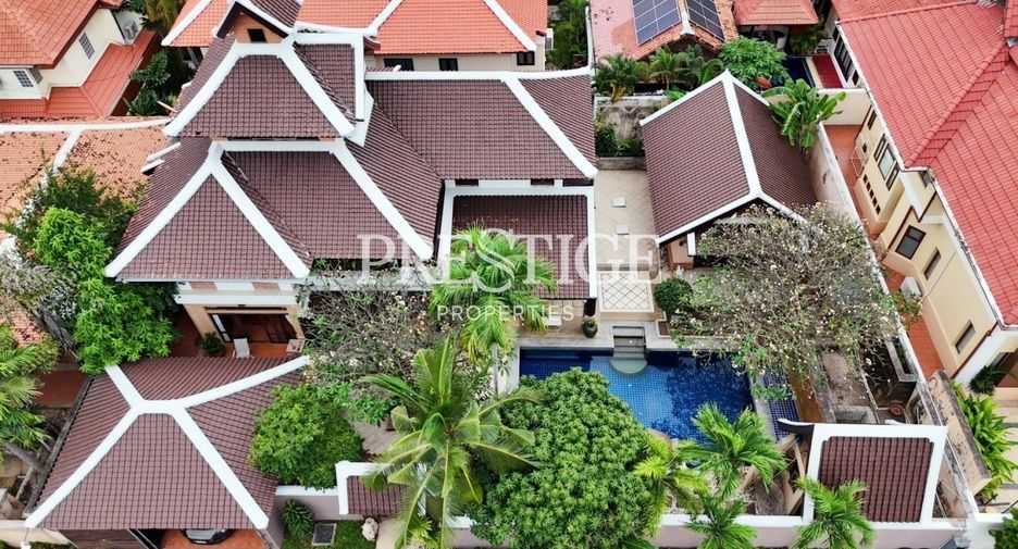 For sale 5 bedrooms house in Bang Lamung, Chonburi