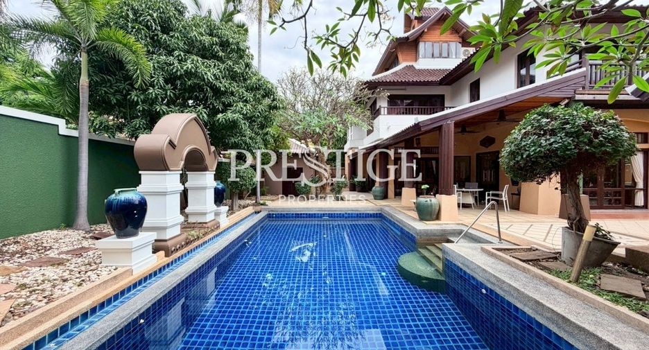 For sale 5 bedrooms house in Bang Lamung, Chonburi