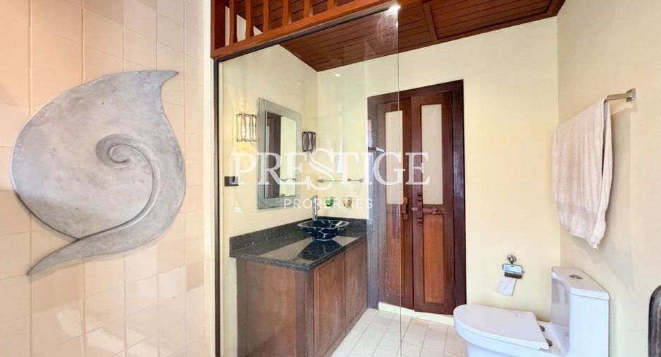 For sale 5 bedrooms house in Bang Lamung, Chonburi