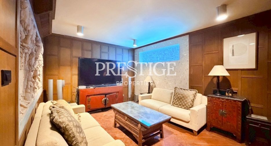 For sale 5 bedrooms house in Bang Lamung, Chonburi