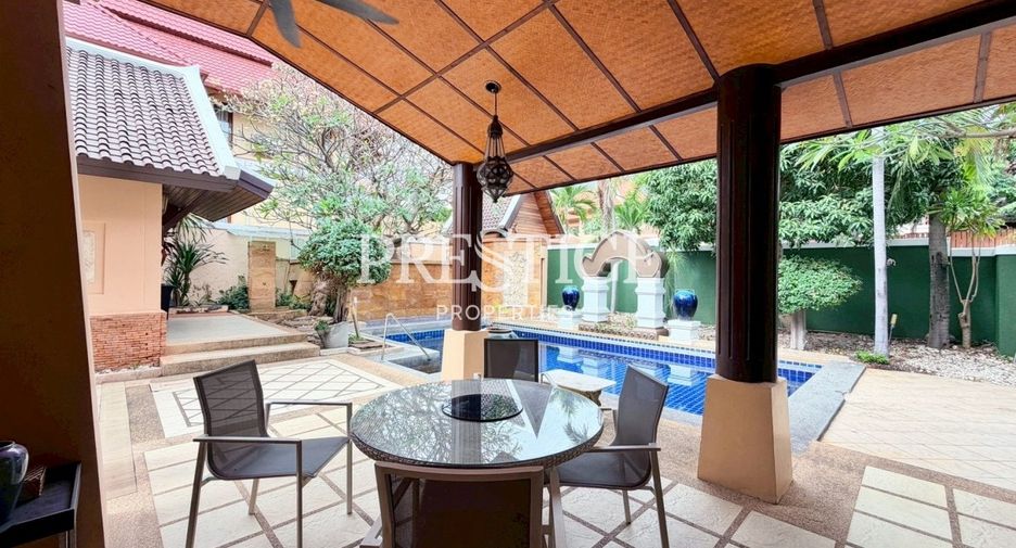 For sale 5 bedrooms house in Bang Lamung, Chonburi