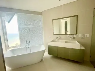 出租 4 卧室 公寓 在 Bang Lamung, Chon Buri