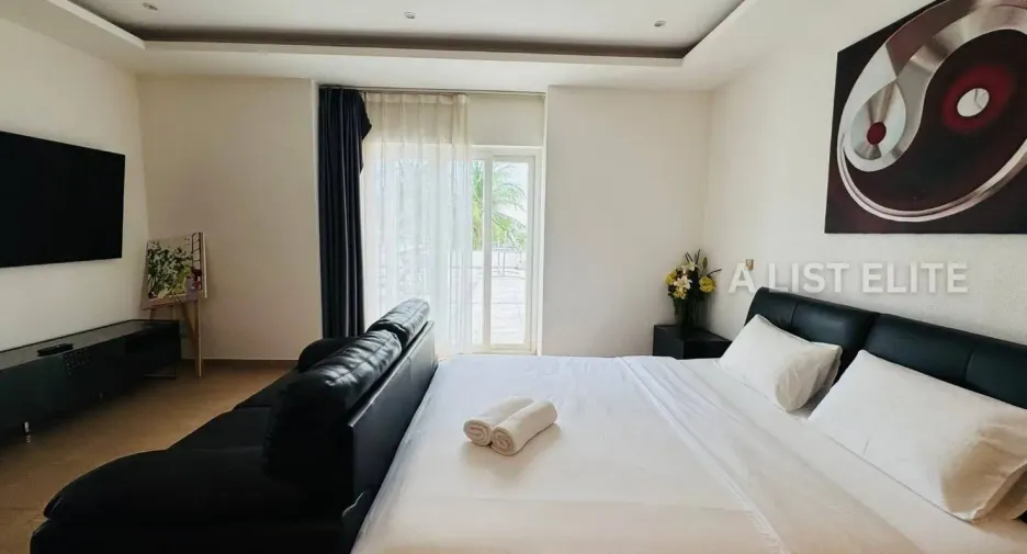 For rent 5 bedrooms house in Bang Lamung, Chonburi