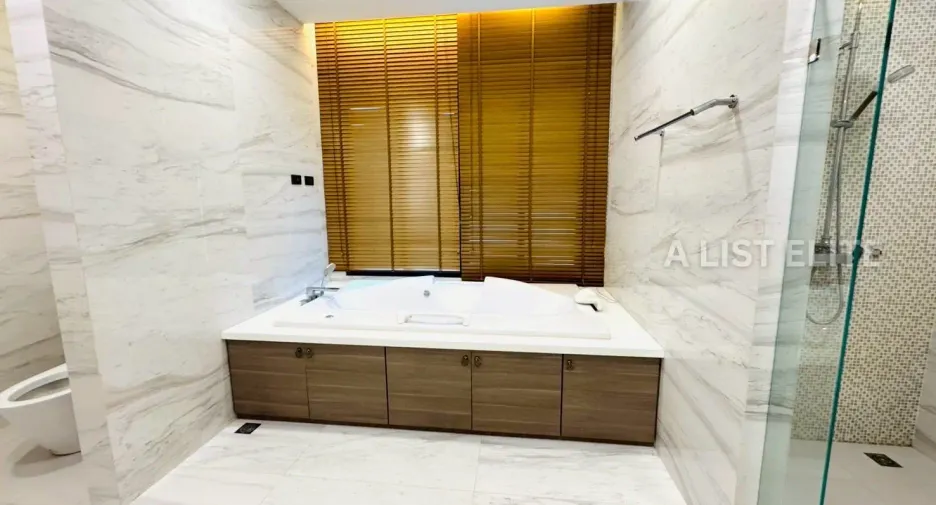 For rent 3 bedrooms house in Bang Lamung, Chonburi