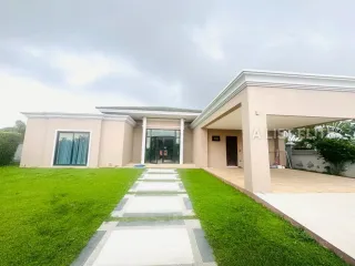 Haus zur Miete mit 3 Zimmer in Bang Lamung, Chonburi