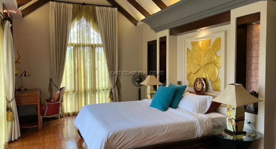 For rent 5 bedrooms house in Bang Lamung, Chonburi