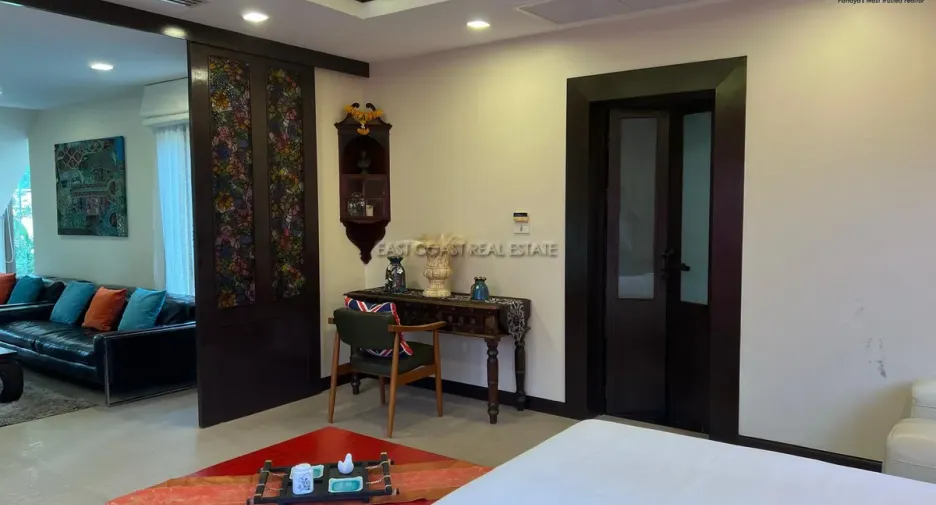 For rent 5 bedrooms house in Bang Lamung, Chonburi