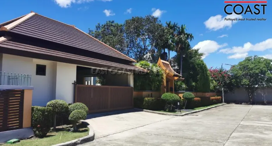 For rent 5 bedrooms house in Bang Lamung, Chonburi