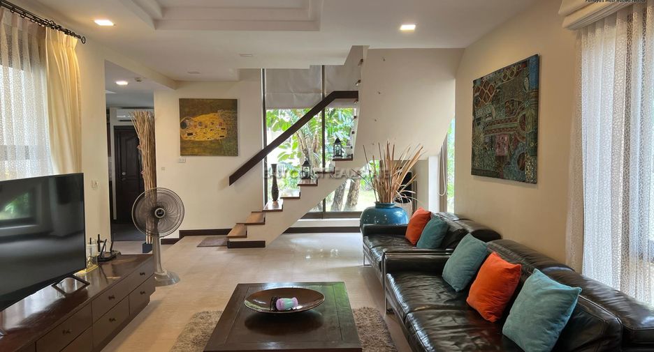 For rent 5 bedrooms house in East Pattaya, Pattaya
