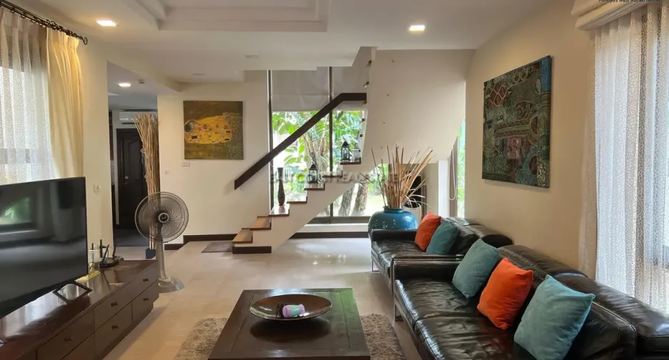 For rent 5 bedrooms house in Bang Lamung, Chonburi