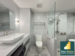 À louer et à vendre 1 chambre maison à Bang Lamung, Chonburi