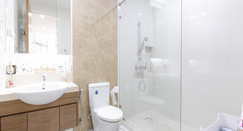 Condo en venta de 3 habitaciones en Khlong Toei, Bangkok