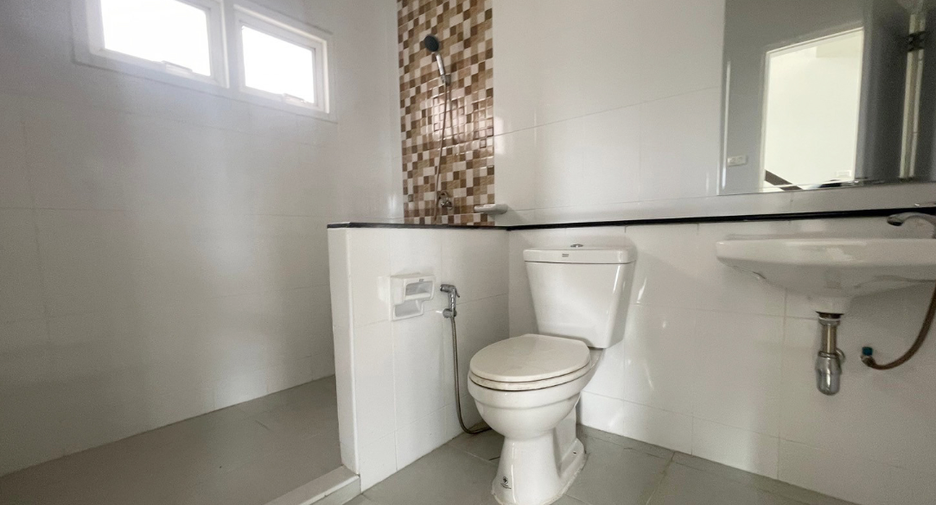 Casa en venta de 3 habitaciones en Thanyaburi, Pathum Thani
