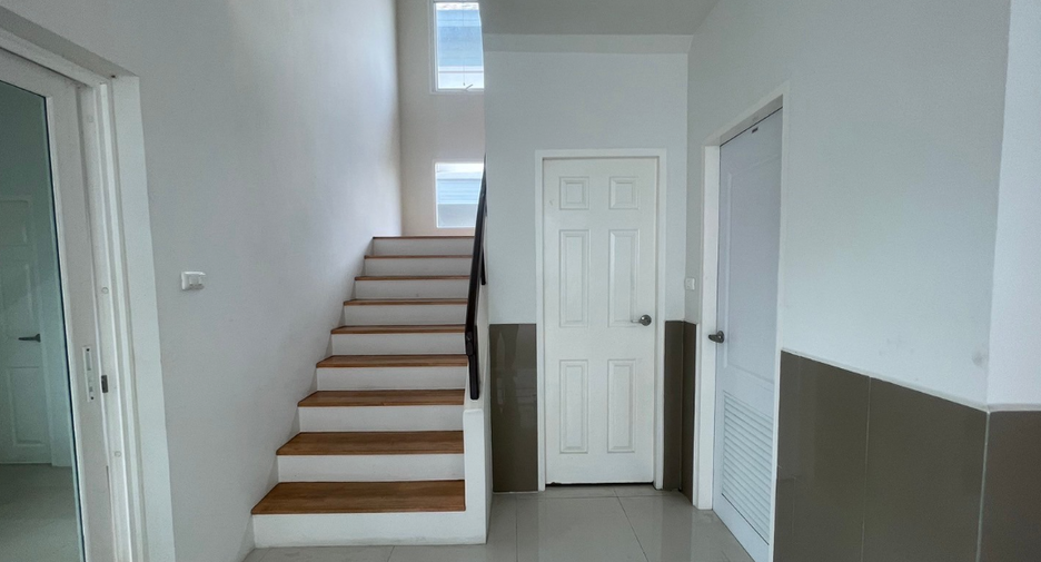 Casa en venta de 3 habitaciones en Thanyaburi, Pathum Thani