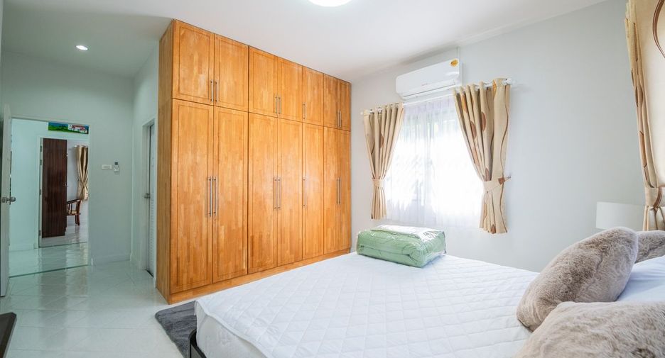 For rent 3 bedrooms house in Bang Lamung, Chonburi