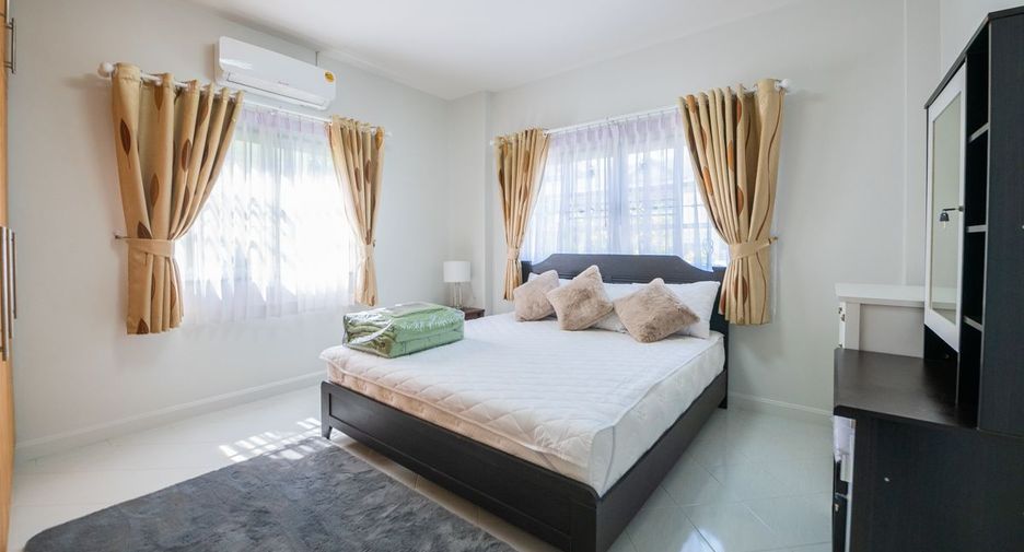 For rent 3 bedrooms house in Bang Lamung, Chonburi