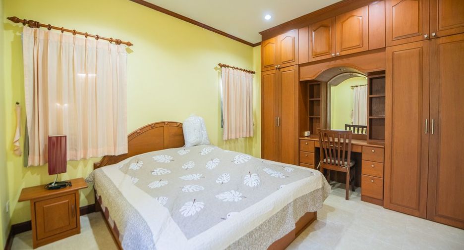 出租 3 卧室 独立屋 在 Bang Lamung, Chon Buri