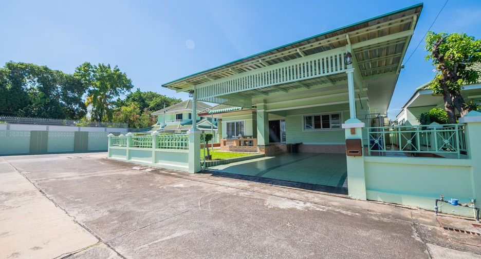出租 3 卧室 独立屋 在 Bang Lamung, Chon Buri