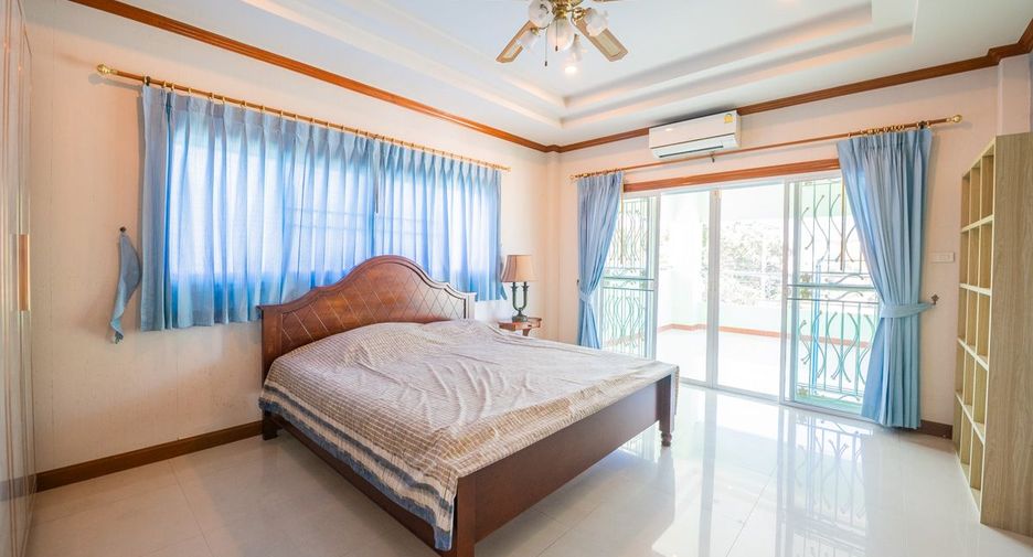 For rent 5 ベッドルーム house in Bang Lamung, Chonburi