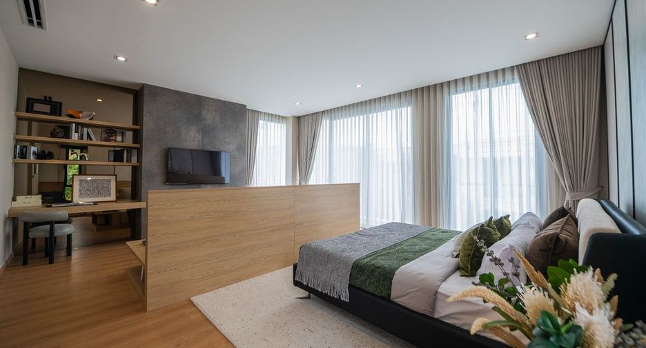 Casa en venta de 4 habitaciones en Bang Lamung, Chonburi