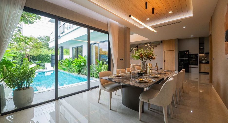 Casa en venta de 4 habitaciones en Bang Lamung, Chonburi