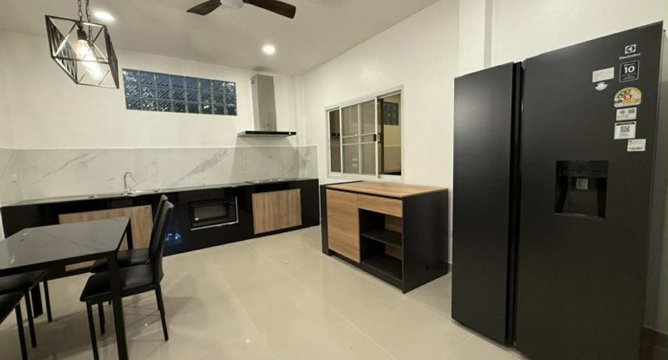 ขาย 3 ห้องนอน บ้านเดี่ยว ใน พัทยาตะวันออก, พัทยา