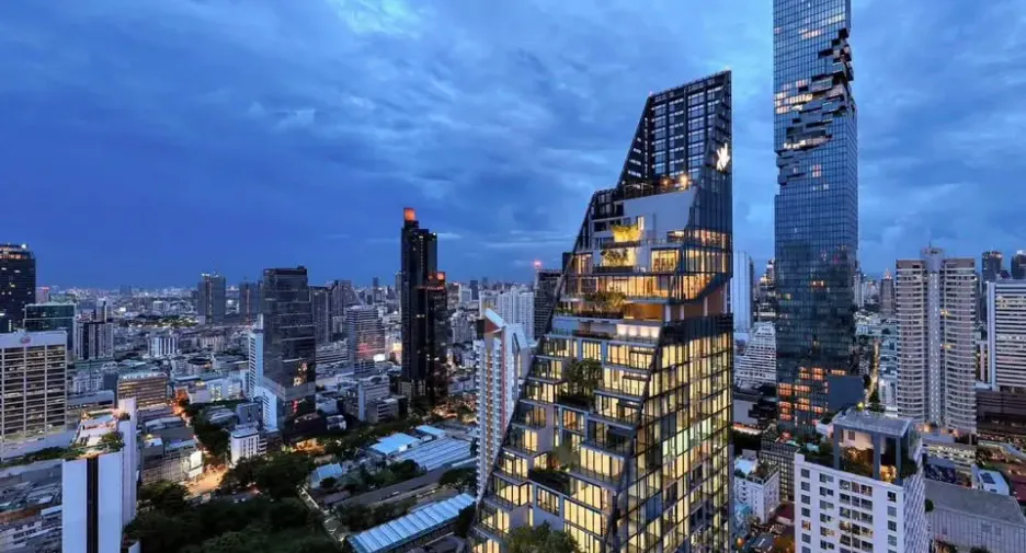 For rent 2 bedrooms condo in Sathon, Bangkok