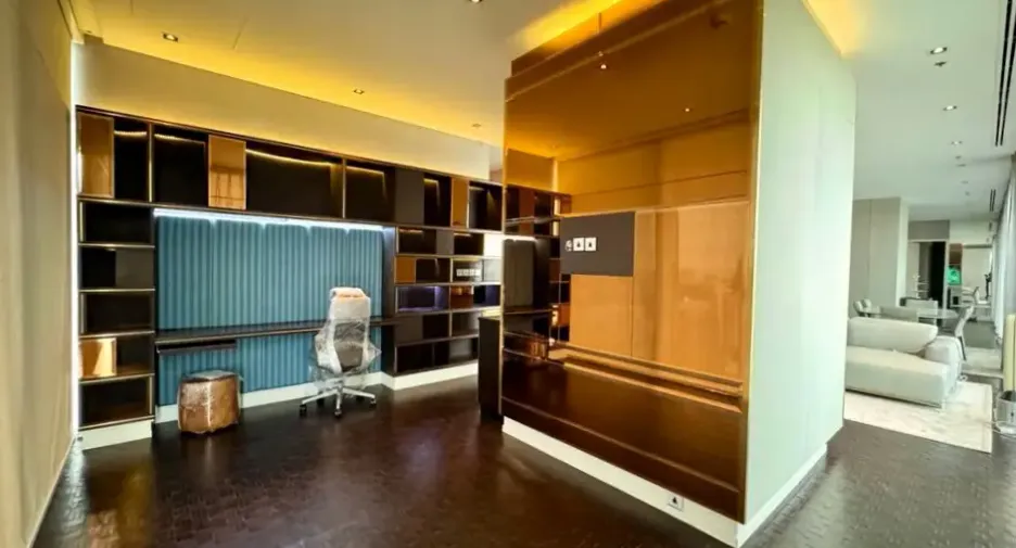 For rent and for sale 4 bedrooms condo in Sathon, Bangkok