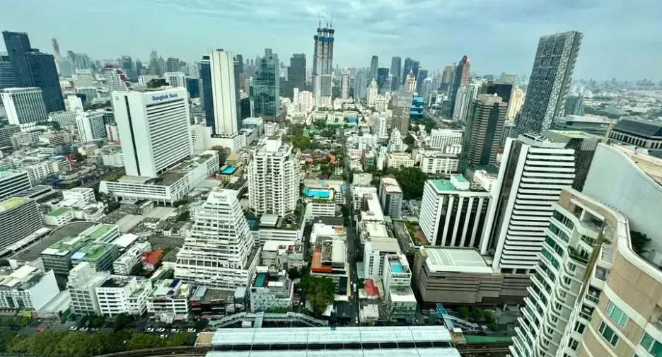 For rent and for sale 4 bedrooms condo in Sathon, Bangkok